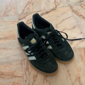 Adidas Dark Green Suede Spezial Sneakers